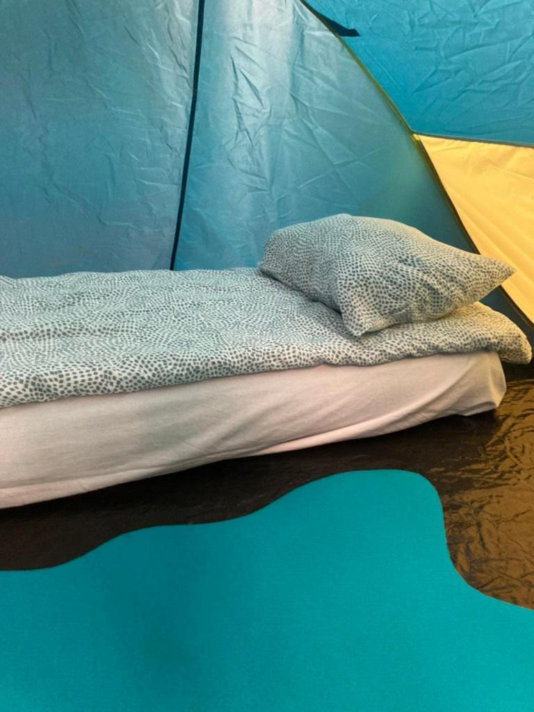Indoor Camping Helsinki Hotel Екстериор снимка