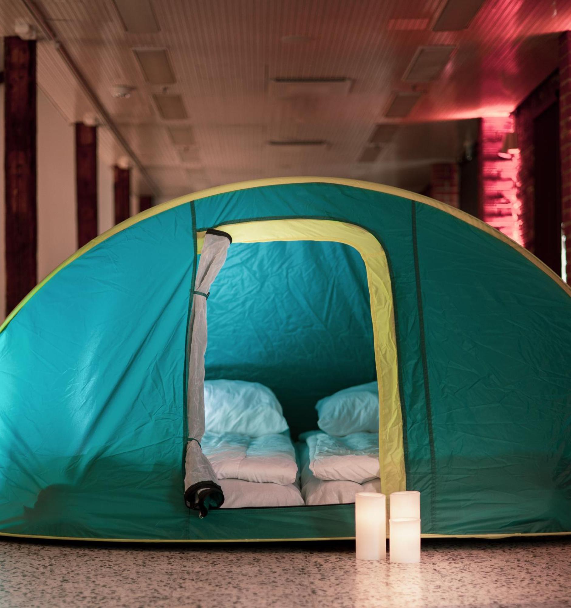 Indoor Camping Helsinki Hotel Екстериор снимка